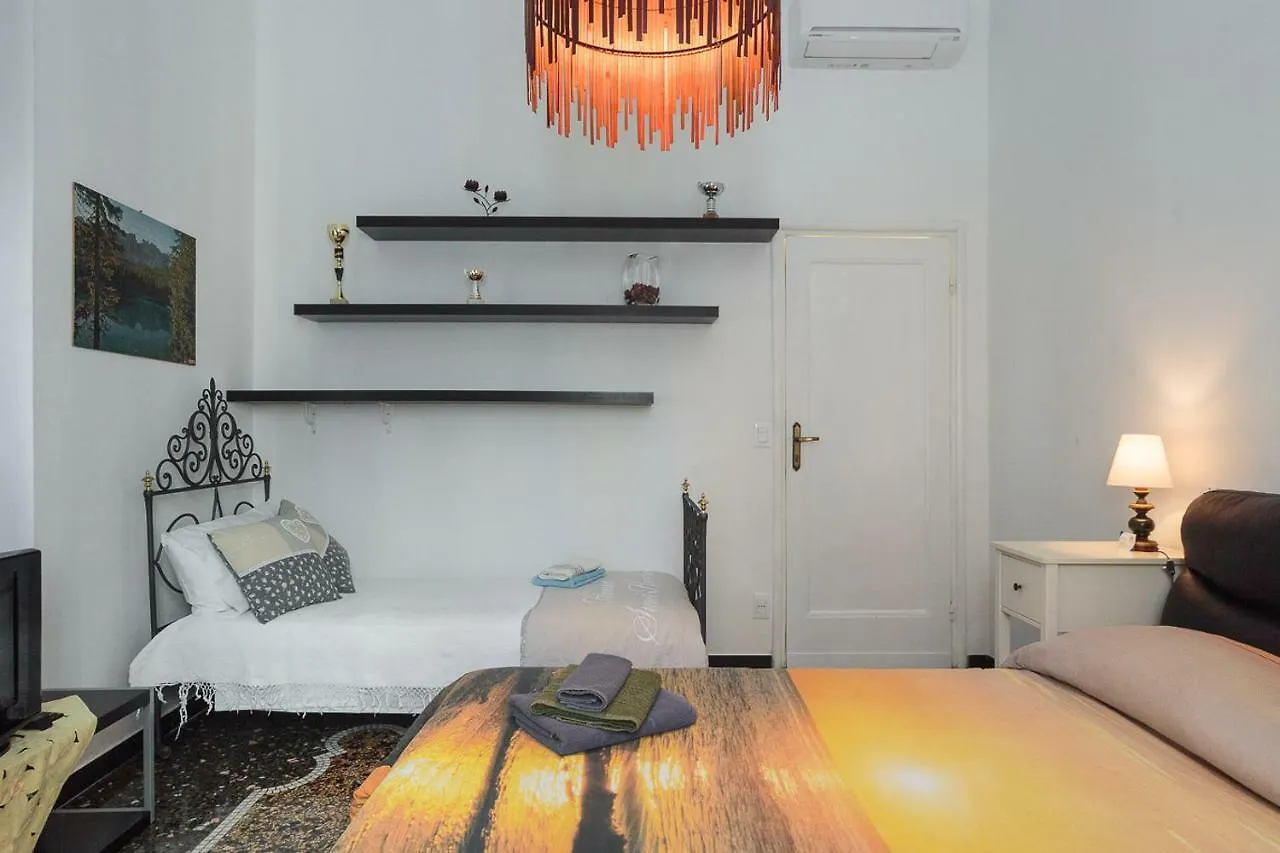 Holiday home House Leomar Di Maria Villa Genoa